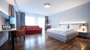 Superior Room (Domblick) | 1 bedroom, hypo-allergenic bedding, in-room safe, desk