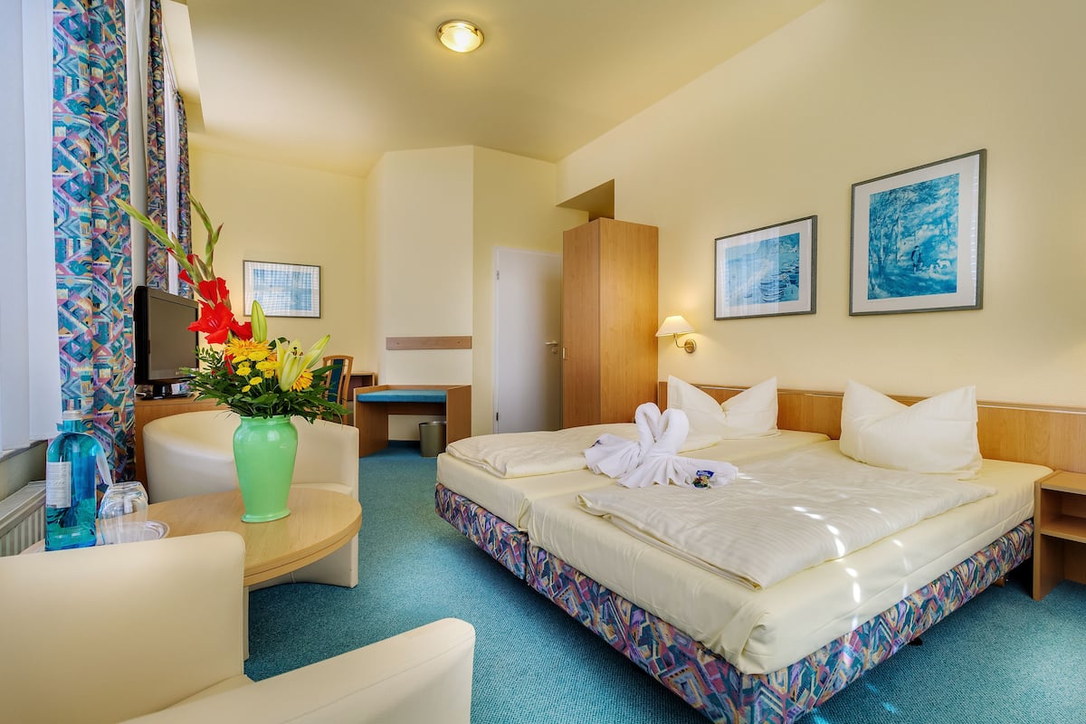 Comfort Double Room | Living area | Flat-screen TV