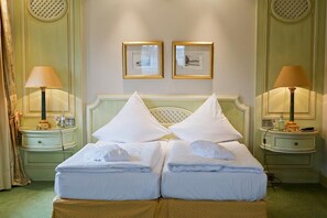 Ropa de cama hipoalergénica, edredón y artículos del minibar gratis