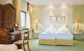 Suite, City View | Hypo-allergenic bedding, down comforters, free minibar, in-room safe
