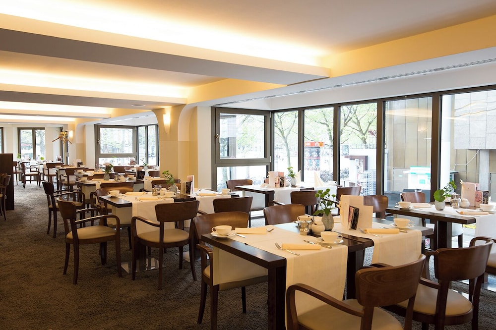 Central-Hotel Kaiserhof by null