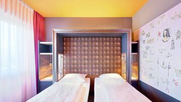 1 Schlafzimmer, hochwertige Bettwaren, Minibar, Zimmersafe