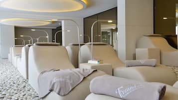 Couples treatment room(s), sauna, steam room, Turkish bath/hammam