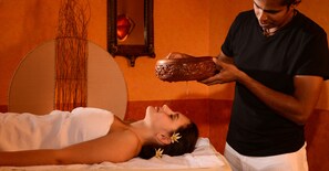 Couples treatment rooms, sauna, steam room, Turkish bath - Hotel Freund (Voehl)