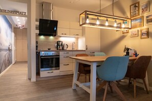 Apartment (Seedeich) | Private kitchen - Stadt Cuxhaven (Cuxhaven)