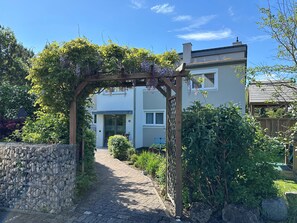 Comfort Apartment (2+1) | 1 bedroom, hypo-allergenic bedding, in-room safe, individually decorated