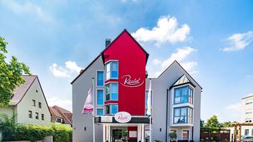 Façade de lâhĂ©bergement