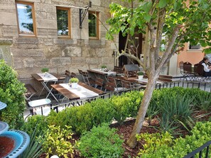 Terrace/patio - AKZENT Hotel Schranne (Rothenburg ob der Tauber)