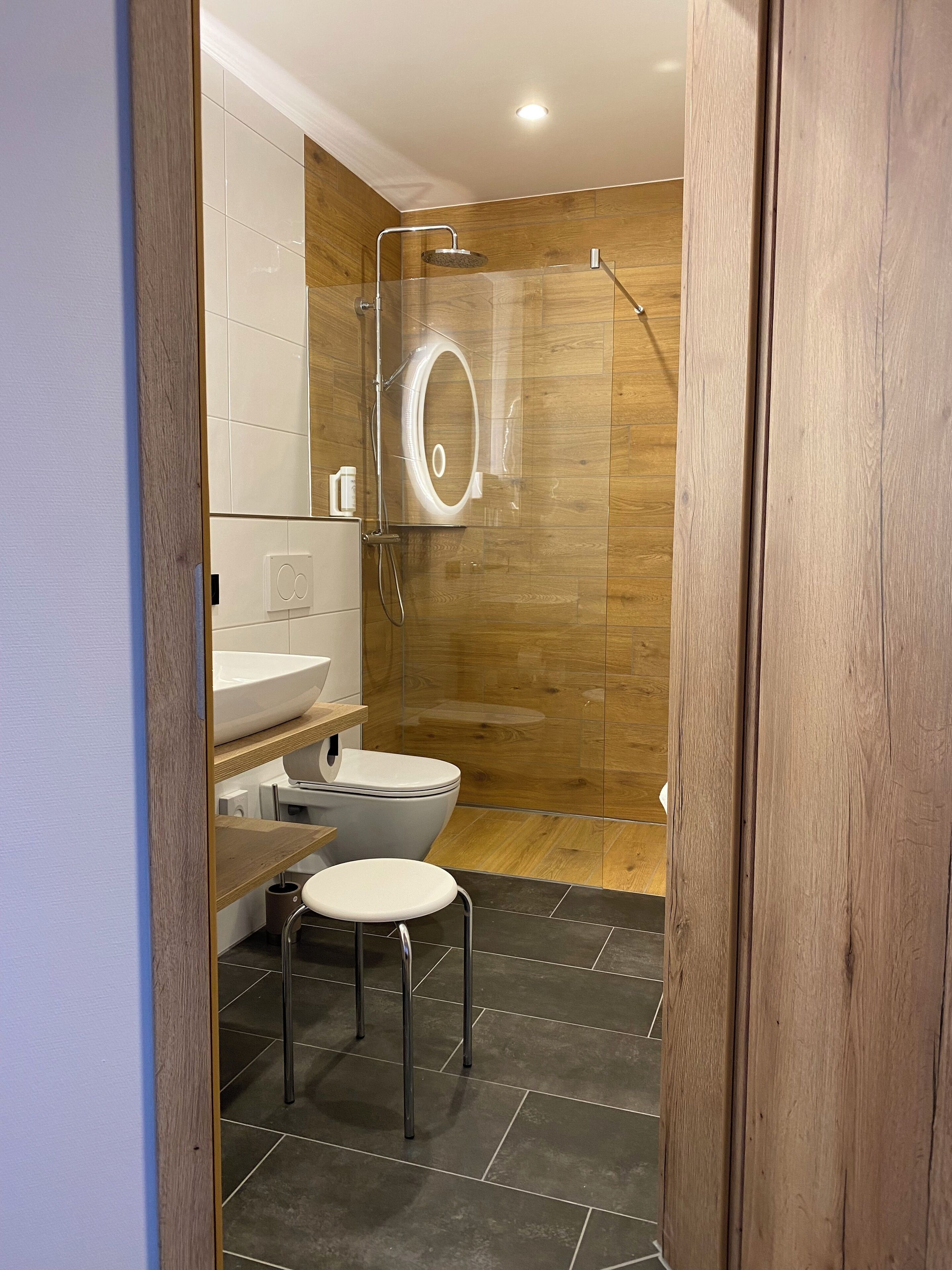 superior triple room, air conditioning | bathroom | hair dryer, towels, soap, shampoo