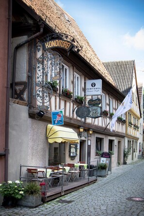 Exterior - AKZENT Hotel Am Bach (Dettelbach)