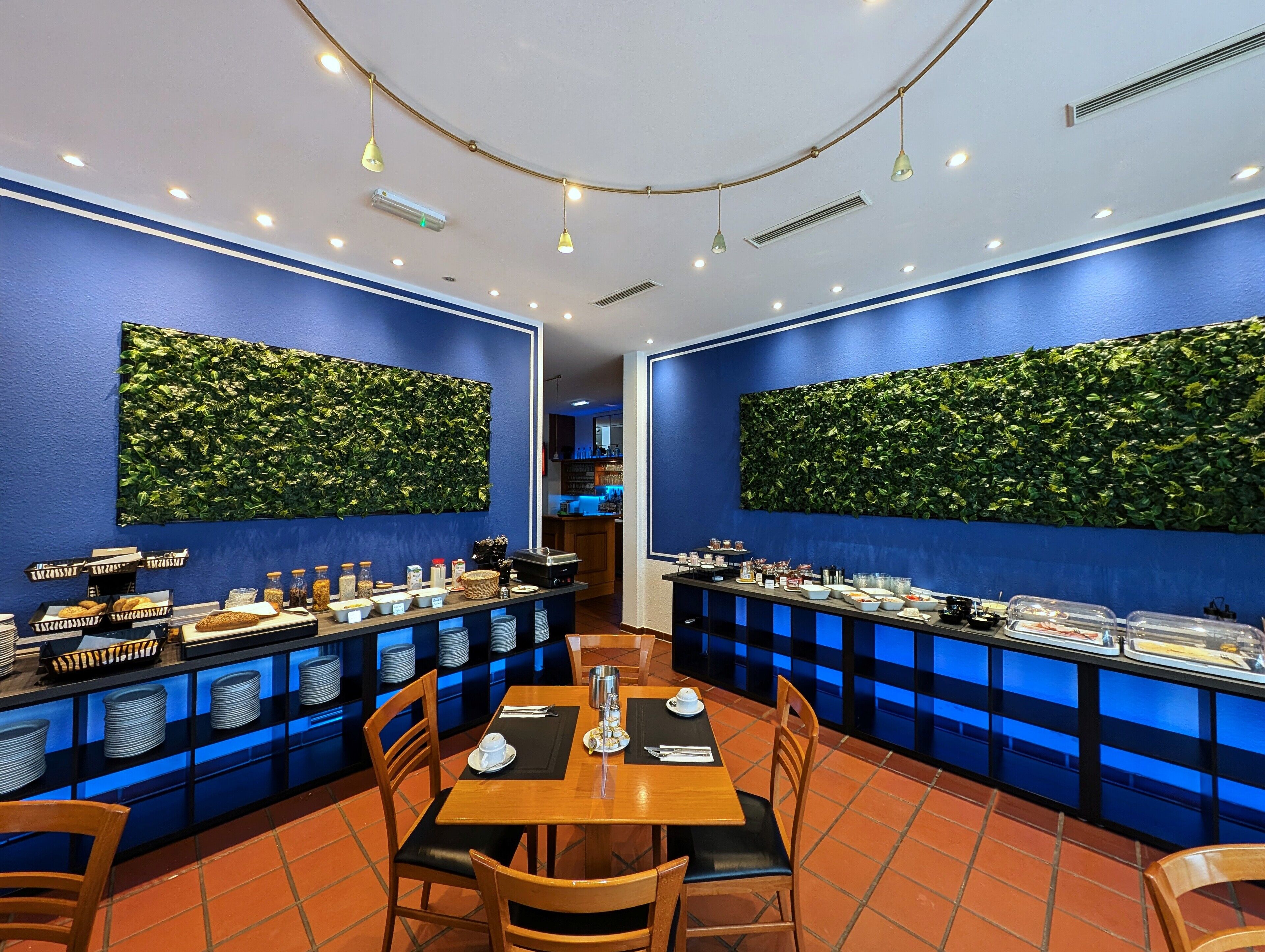 daily buffet breakfast (eur 12 per person)