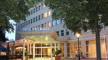 Front of property - evening/night