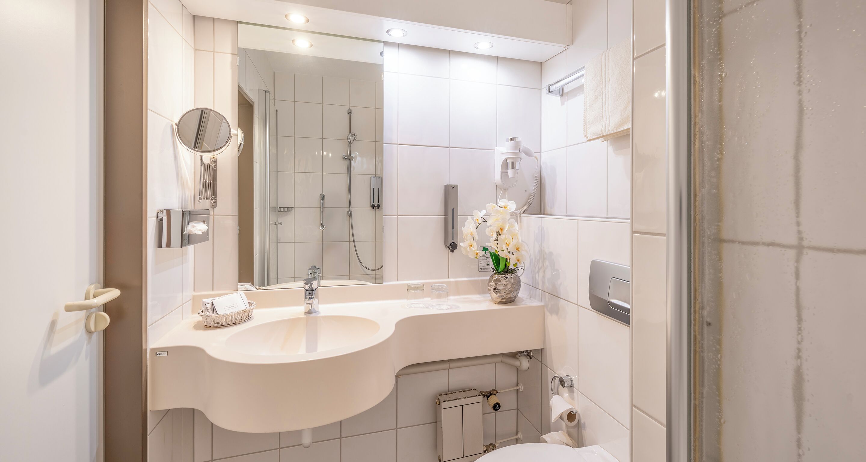 Business Room, 1 Single Bed | Bathroom