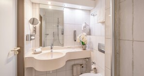 Camera Business, 1 letto singolo | Bagno | Set di cortesia gratuito, asciugacapelli, asciugamani