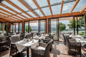 Petit déjeuner buffet compris tous les jours