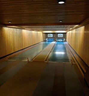 Bowling