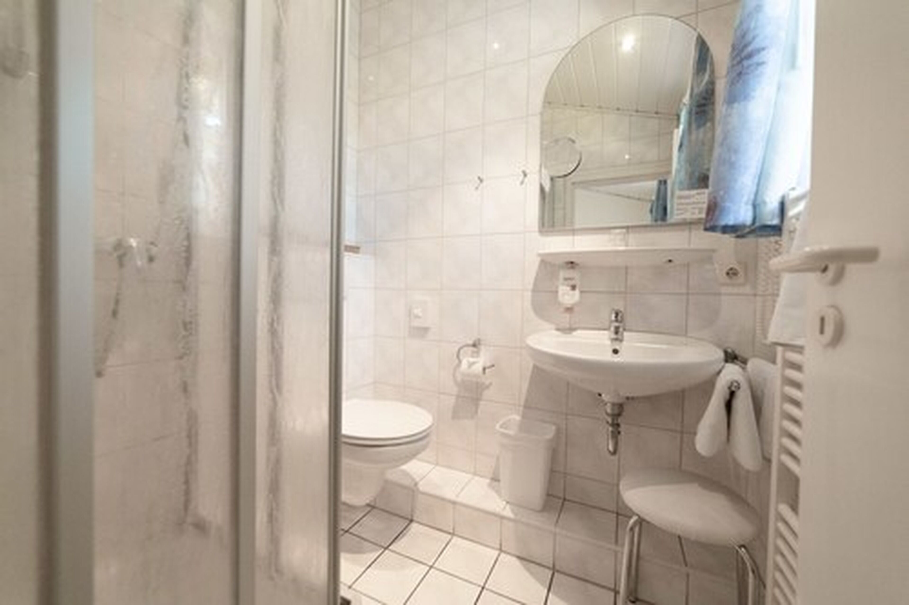 shower, free toiletries, hair dryer, slippers