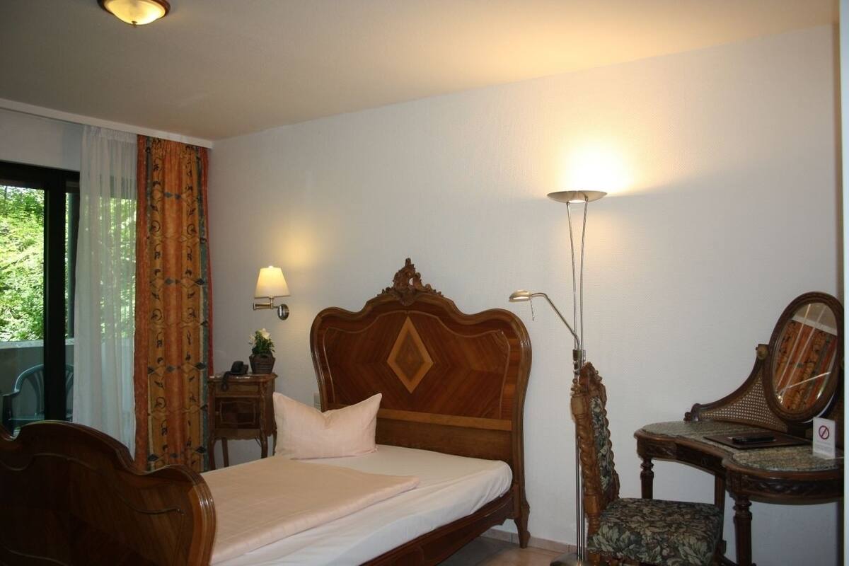 Single Room | Premium bedding, minibar, in-room safe, individually decorated