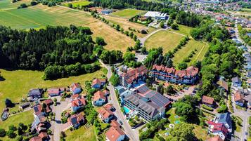Ropa de cama de alta calidad y minibar