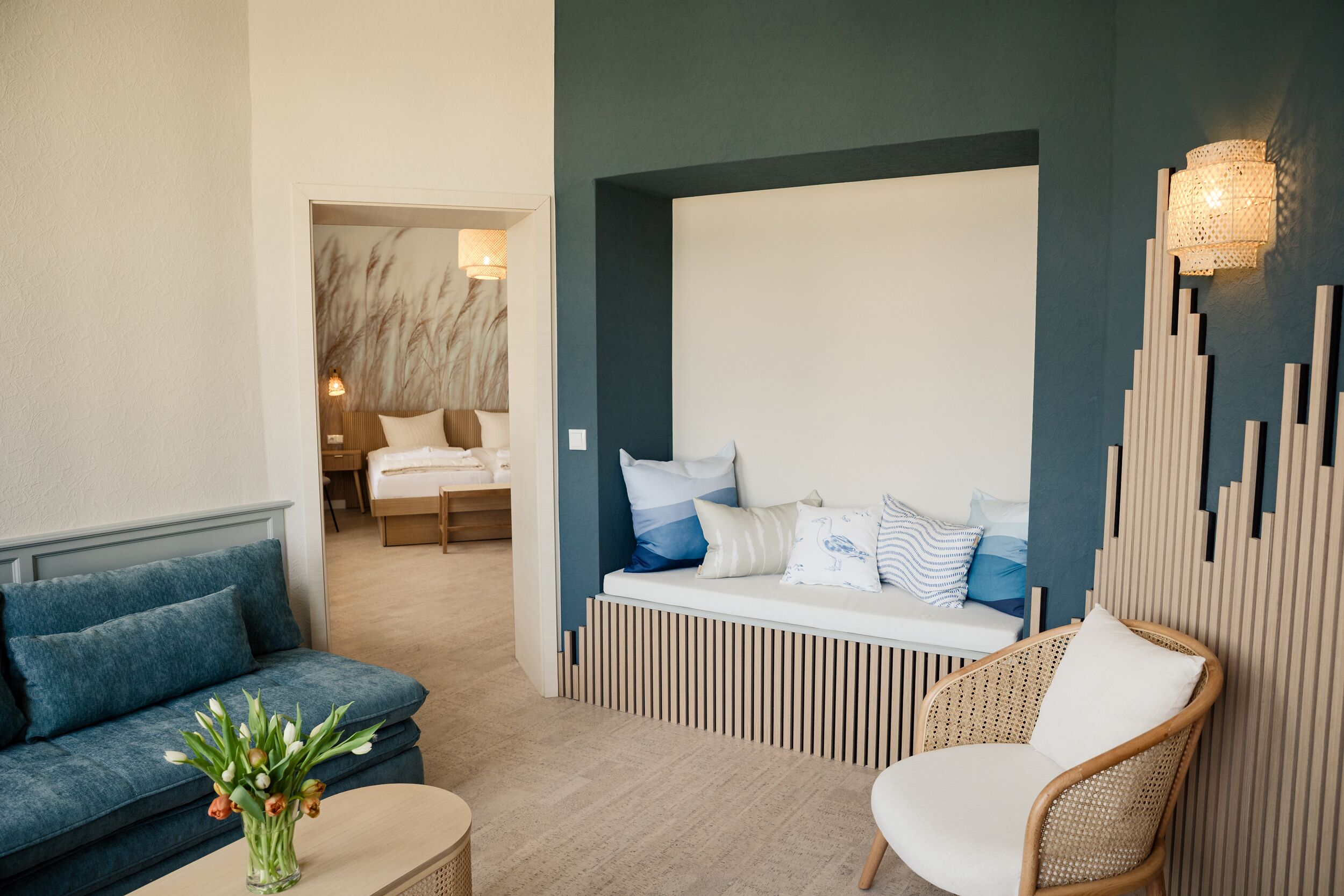 Deluxe suite | Een minibar, een kluis op de kamer, verduisterende gordijnen