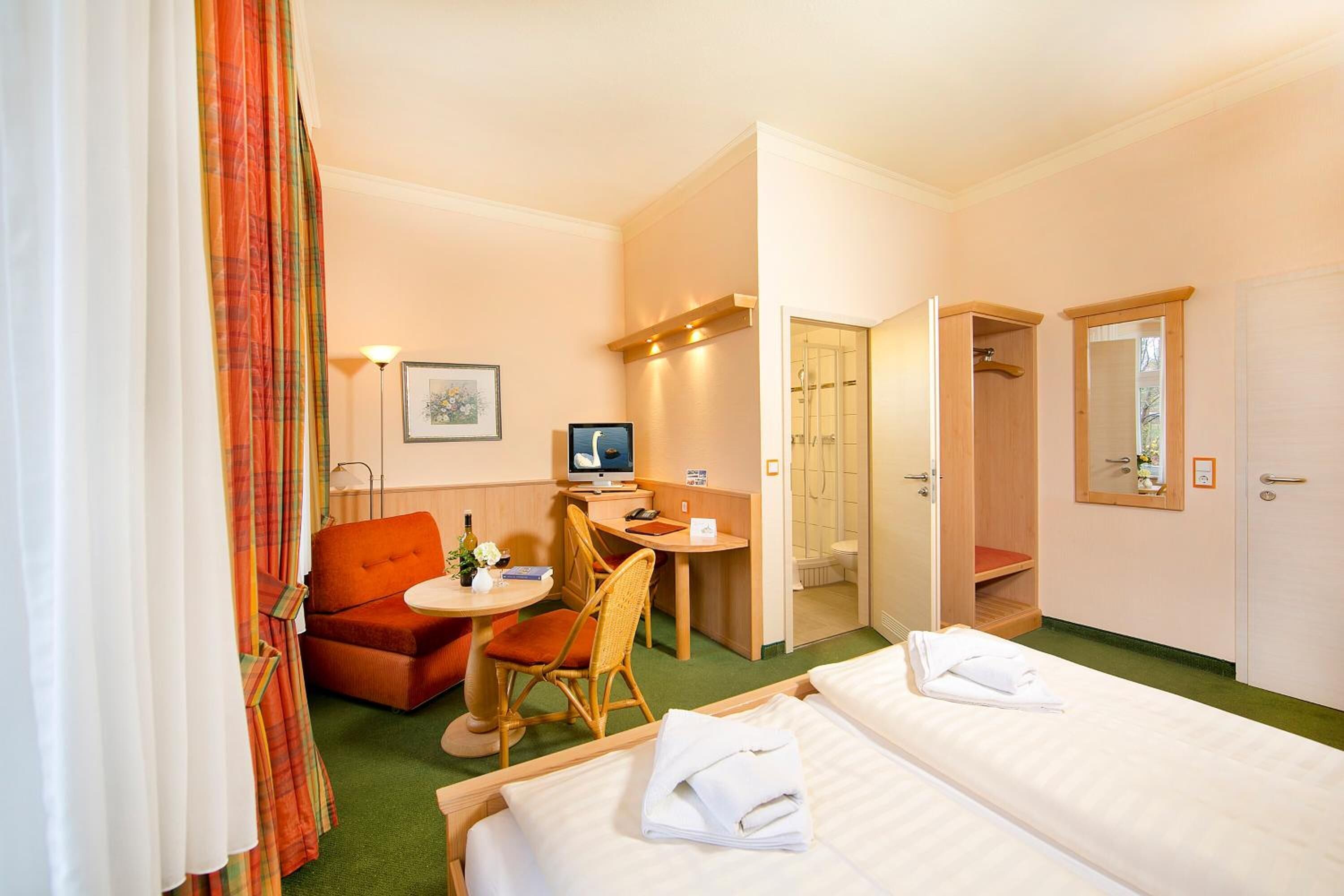 1 bedroom, minibar, in-room safe, desk