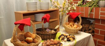 Acron Hotel