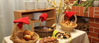 Acron Hotel