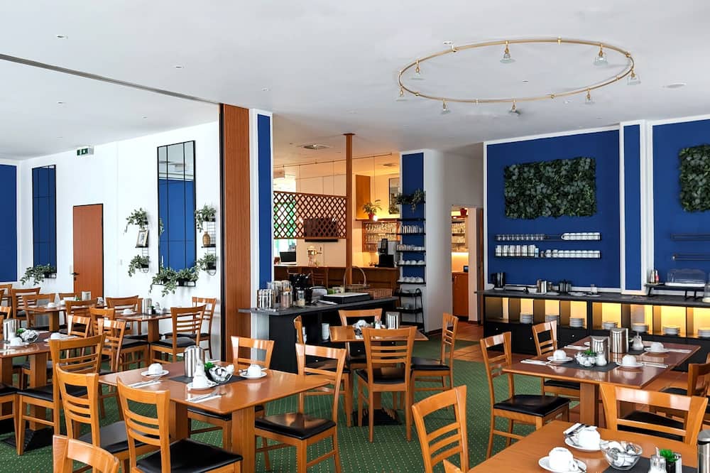 Acron Hotel