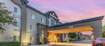 Best Western Plus Vineyard Inn