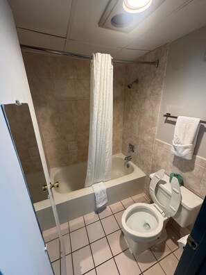 Free toiletries, towels