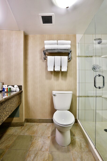 Radisson Hotel Winnipeg Downtown - Image 22