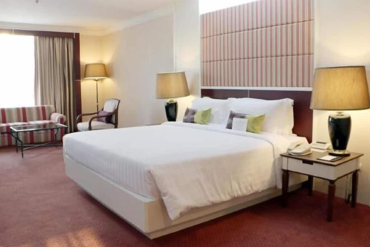 1 bedroom, minibar, in-room safe, desk