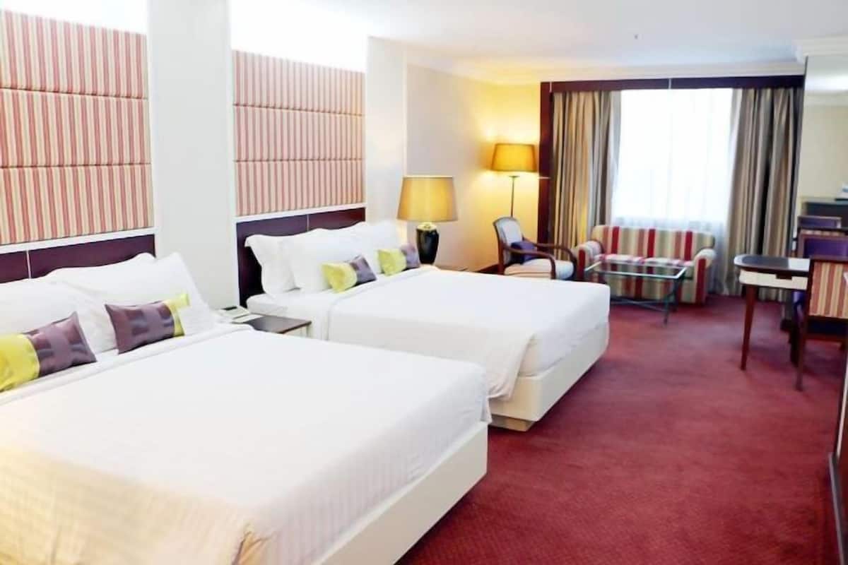 1 bedroom, minibar, in-room safe, desk