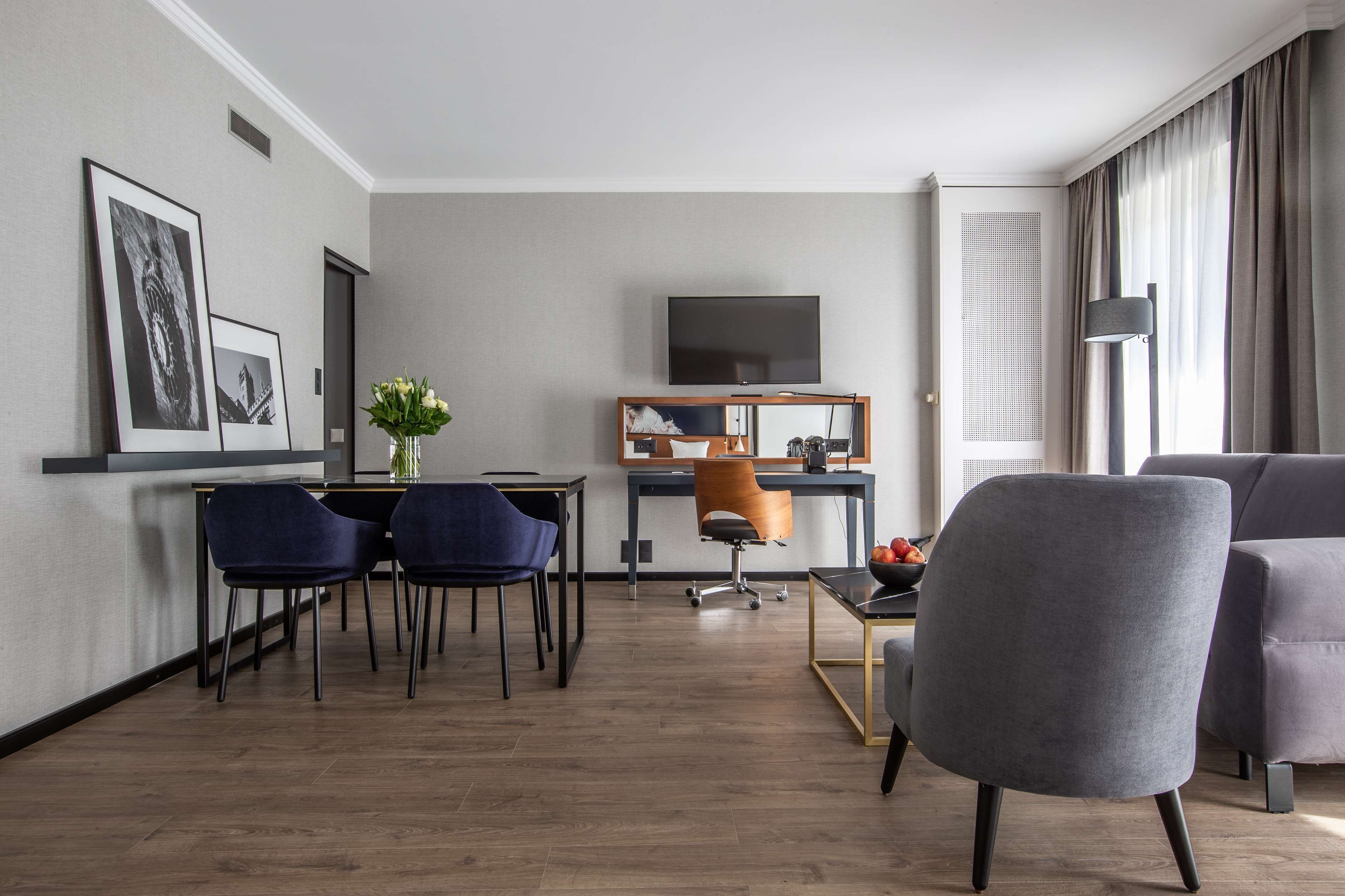 1 bedroom, hypo-allergenic bedding, in-room safe, desk