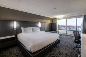 Premium bedding, pillowtop beds, in-room safe, desk