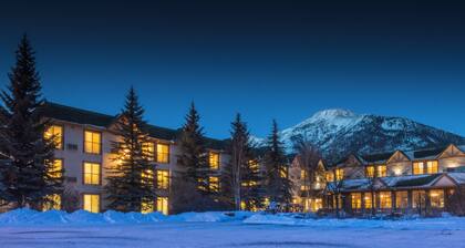 Coast Canmore Hotel & Conference Centre