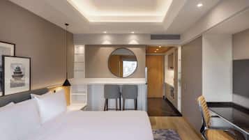 Apartment | Pillowtop-Betten, Minibar, Zimmersafe, Schreibtisch