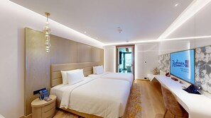 Junior Suite with Airport Transfers and Club Lounge access | 1 bedroom, premium bedding, minibar, in-room safe - Radisson Blu Hotel & Suites GRT Chennai (Chennai)