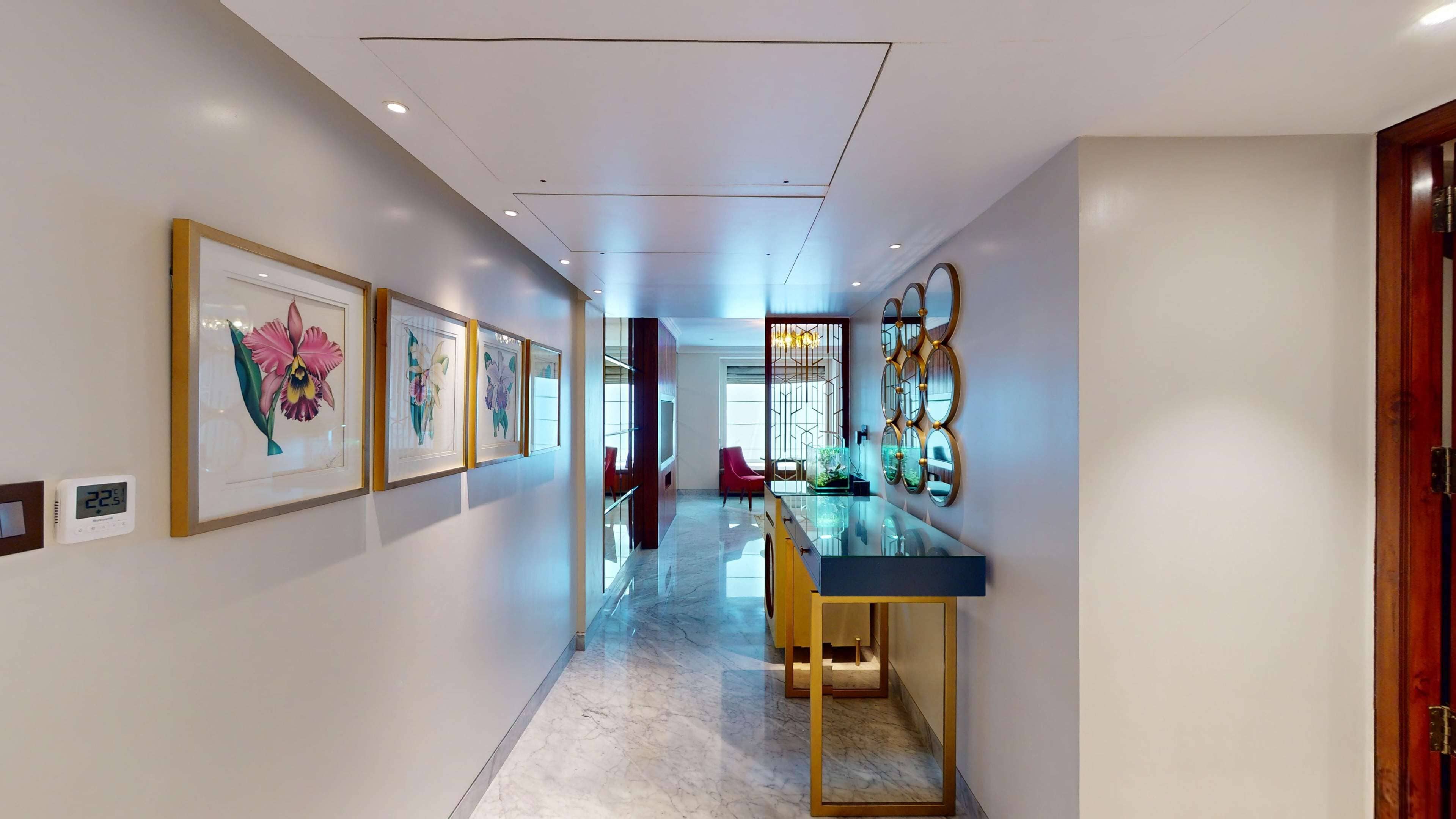 executive suite with airport transfers and club lounge access | 1 bedroom, premium bedding, minibar, in-room safe