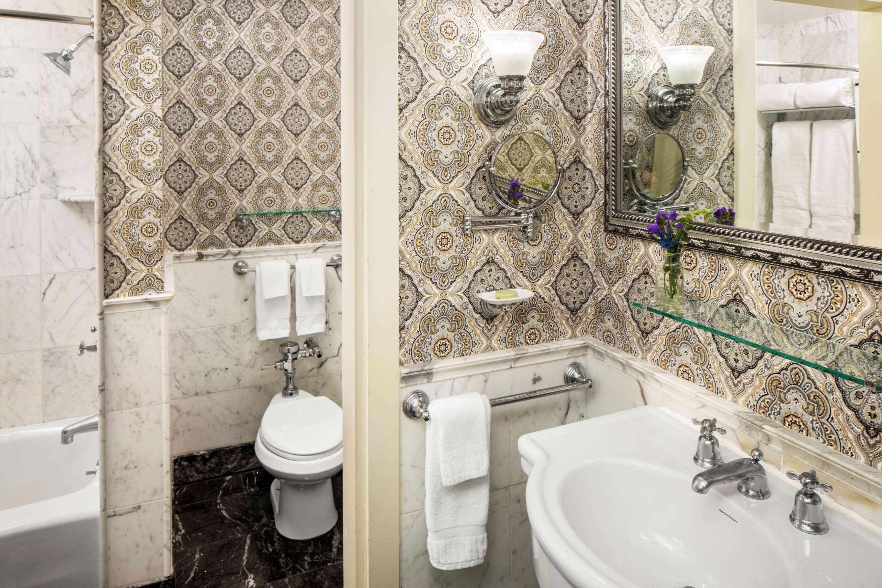 premier starview king | bathroom | combined shower/bathtub, designer toiletries, hair dryer, bathrobes