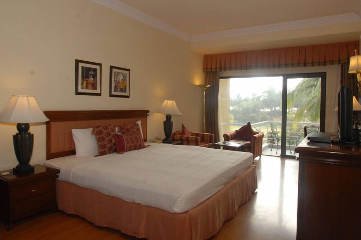 Superior Garden View Room | 1 dormitorio, minibar, caja fuerte y escritorio
