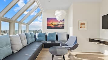 Panorama Double Room Top Floor Balcony - Free Spa Access