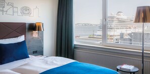 Standard Oda | Anti alerjik yatak takımı, minibar, odada kasa, masa 
