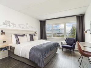 Standard Room | Hypo-allergenic bedding, minibar, in-room safe, desk - Radisson Blu Limfjord Hotel Aalborg (Aalborg)