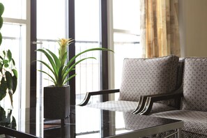 Hypo-allergenic bedding, minibar, in-room safe, desk - Radisson Blu Limfjord Hotel Aalborg (Aalborg)