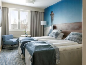 Pillowtop beds, desk, blackout drapes, iron/ironing board - Scandic Lillehammer Hotel (Lillehammer)