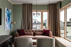 Premium bedding, down comforters, memory foam beds, minibar