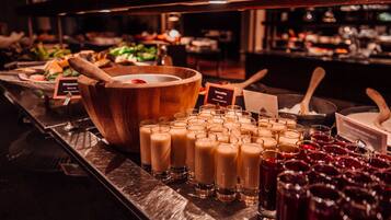 Daily buffet breakfast for a fee