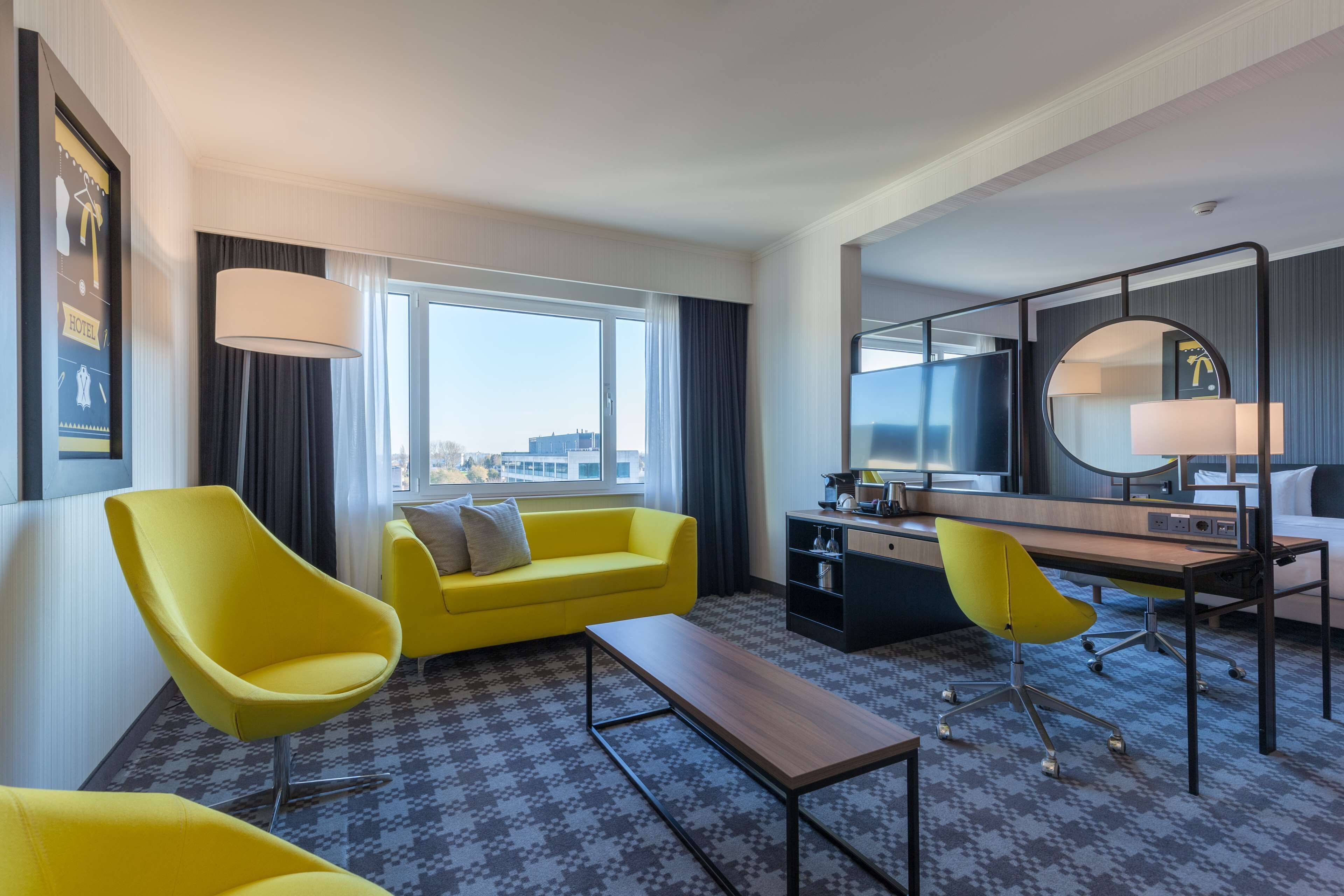 Hypoallergeen beddengoed, een minibar, een kluis op de kamer, een bureau