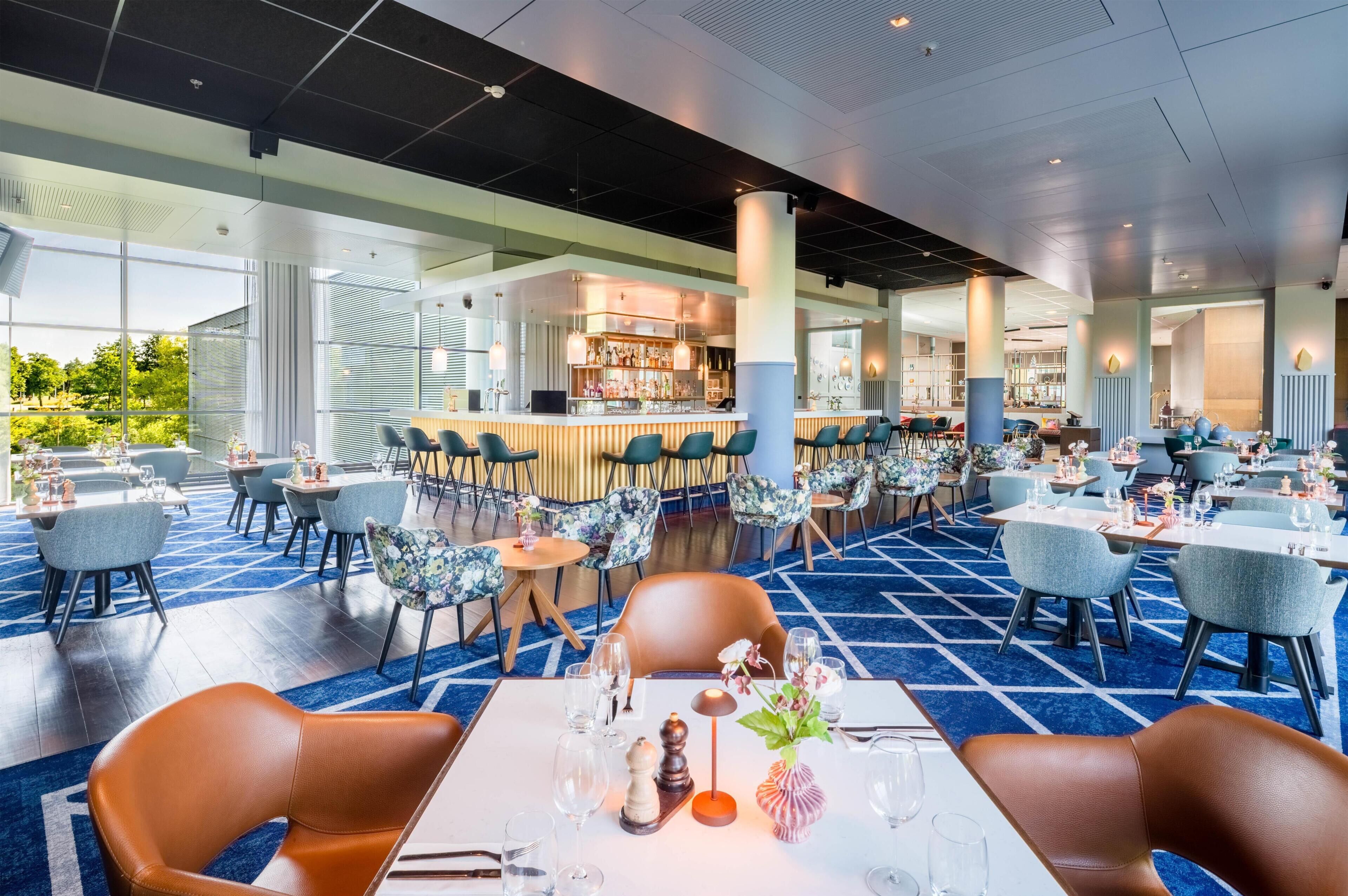 Ze serveren er lunch en diner 